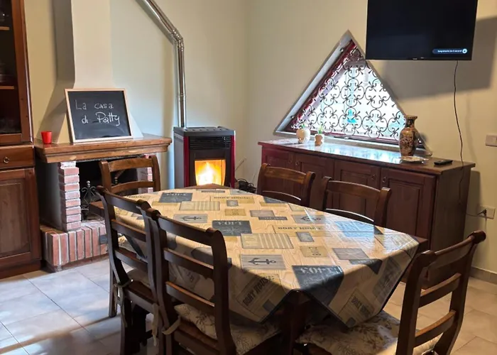 La Casa Di Patty カステル・ディ・サングロ